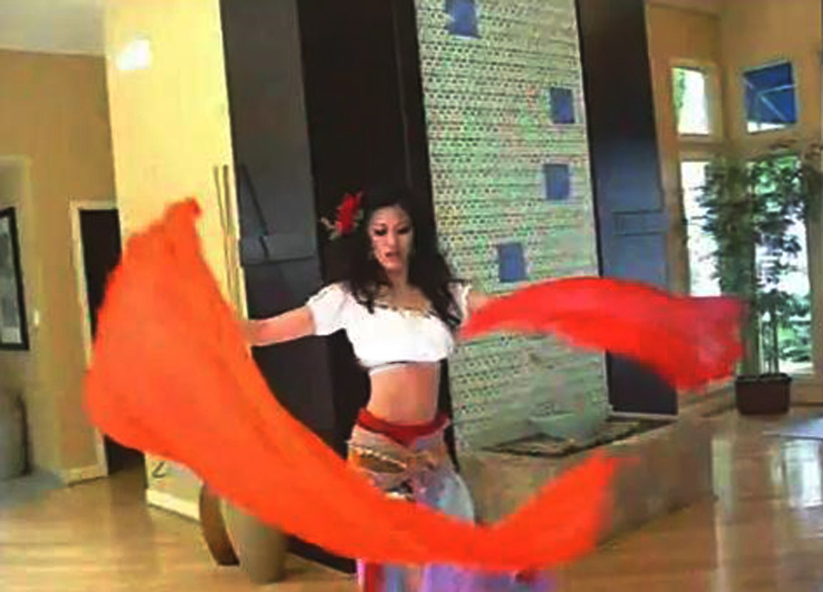Fan Dancing in Belly Dance – Fire and Air Movements – Kinikia World Dance